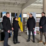 ЕНЕРГІЯ НЕЗЛАМНОСТІ: ІЗРАЇЛЬ ПЕРЕДАЄ КИЇВЩИНІ ПОНАД 100 СИСТЕМ ЖИВЛЕНННЯ